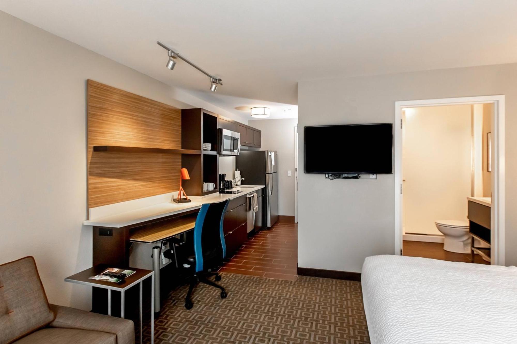 Towneplace Suites By Marriott Louisville Airport Exterior foto